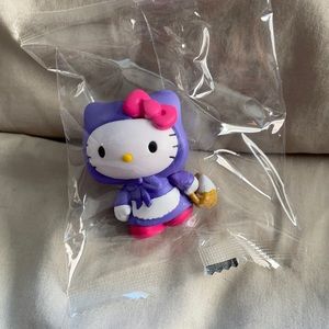 Hello kitty mini figure